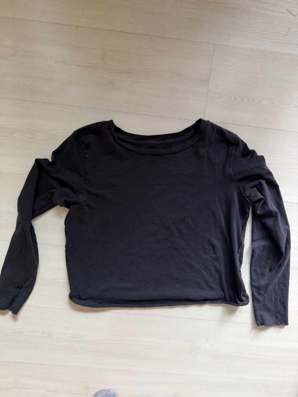 Anthropologie Black Long-Sleeve Scoop Neck Tee